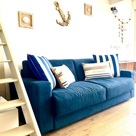 Studio Eclat Marine 3 Etoiles - Vue Mer - Parking-Clim-Plage A 20 Metres - Capitalchic Services Saint-Aygulf Fréjus المظهر الخارجي الصورة