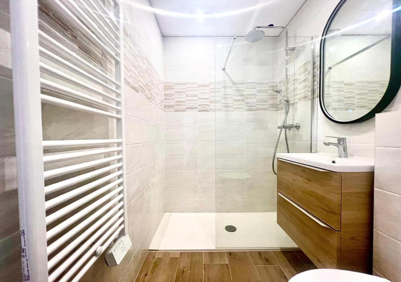 Studio Eclat Marine 3 Etoiles - Vue Mer - Parking-Clim-Plage A 20 Metres - Capitalchic Services Saint-Aygulf Fréjus المظهر الخارجي الصورة
